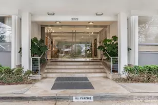 2222 Selwyn Ave, Charlotte, NC 28207 - Photo 4