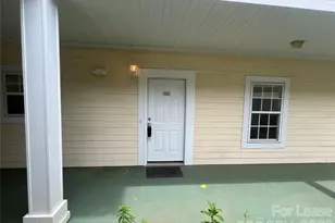 8913 Meadow Vista Rd, Charlotte, NC 28213 - Photo 2