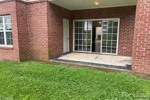 8913 Meadow Vista Rd, Charlotte, NC 28213 - Photo 14