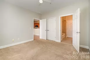 1000 E Woodlawn Rd, Charlotte, NC 28209 - Photo 16