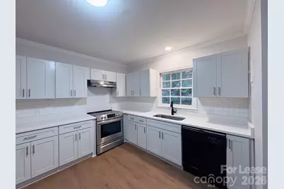 1915 Birchcrest Drive, Charlotte, NC 28205 - Photo 8