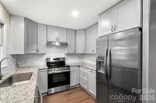 225 Belhaven Cir, Clover, SC 29710 - Photo 14