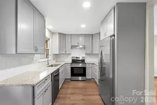 225 Belhaven Cir, Clover, SC 29710 - Photo 12