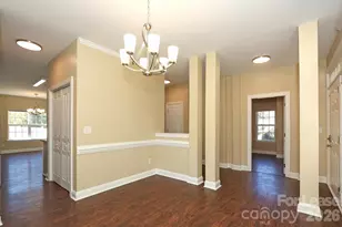 10122 Victoria Blake Dr, Cornelius, NC 28031 - Photo 8