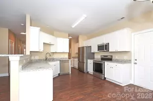 10122 Victoria Blake Dr, Cornelius, NC 28031 - Photo 20