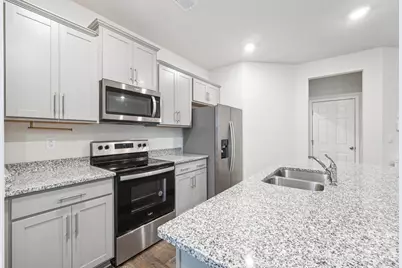 9051 Lowfalls Lane, Charlotte, NC 28216 - Photo 6