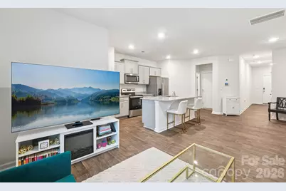 9051 Lowfalls Lane, Charlotte, NC 28216 - Photo 4