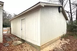 4738 Gilmore Dr, Charlotte, NC 28209 - Photo 22