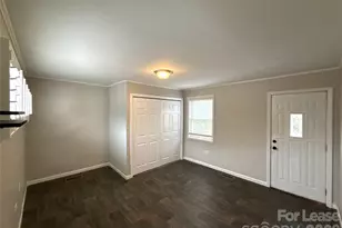 4738 Gilmore Dr, Charlotte, NC 28209 - Photo 8