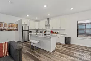 2813 Ava Ave, Charlotte, NC 28208 - Photo 4