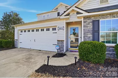 8854 Laurel Run Drive, Charlotte, NC 28269 - Photo 2