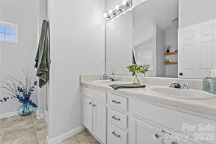 8854 Laurel Run Dr, Charlotte, NC 28269 - Photo 20