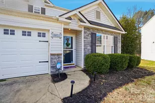 8854 Laurel Run Dr, Charlotte, NC 28269 - Photo 1