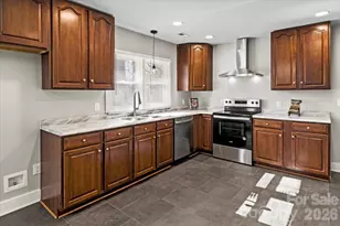 412 Tracy St, Shelby, NC 28150 - Photo 8