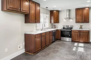 412 Tracy St, Shelby, NC 28150 - Photo 6