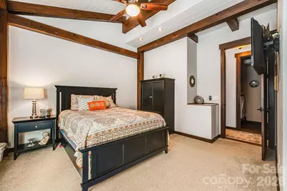 2223 Scarlet Ridge, Sylva, NC 28779 - Photo 32