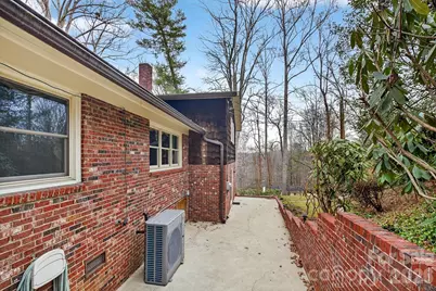 408 Spring Street NW, Lenoir, NC 28645 - Photo 10