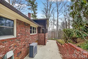 408 Spring St NW, Lenoir, NC 28645 - Photo 10