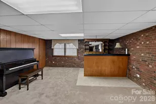 408 Spring St NW, Lenoir, NC 28645 - Photo 44