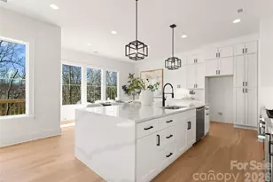 2005 South St, Charlotte, NC 28208 - Photo 10