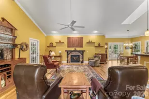 44 Whitman Ct, Taylorsville, NC 28681 - Photo 10