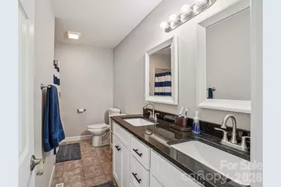 178 Rowe Court, Hendersonville, NC 28792 - Photo 10