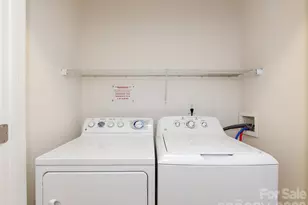 1000 E Woodlawn Rd, Charlotte, NC 28209 - Photo 28