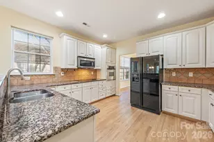 2013 Citron Ave, Fort Mill, SC 29708 - Photo 10