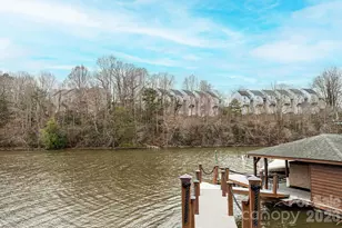 1050 21st Ave NW, Hickory, NC 28601 - Photo 36