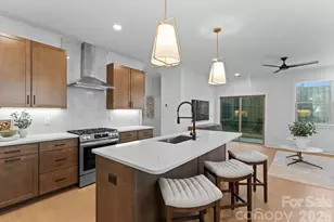 812 Garringer Pl, Charlotte, NC 28208 - Photo 8