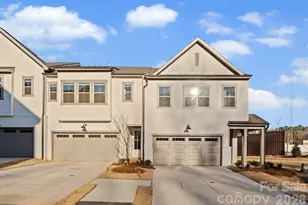 812 Garringer Pl, Charlotte, NC 28208 - Photo 2
