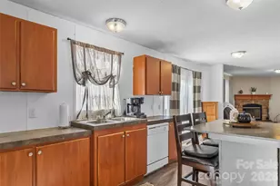 5013 Angelina Dr, Dallas, NC 28034 - Photo 14