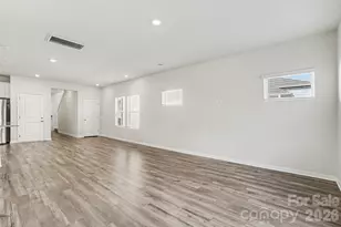 310 Olympia Wy, York, SC 29745 - Photo 4