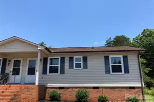 1411 Roundtree Ln, Lincolnton, NC 28092 - Photo 1