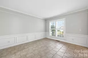 6217 Oak Cove Ln, Charlotte, NC 28269 - Photo 18