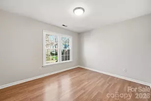 6217 Oak Cove Ln, Charlotte, NC 28269 - Photo 48