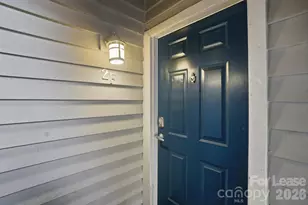 525 N Graham St, Charlotte, NC 28202 - Photo 2