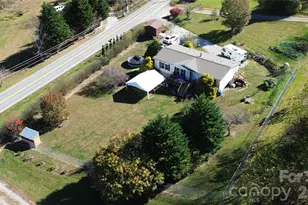 703 Garren Creek Rd, Fairview, NC 28730 - Photo 12