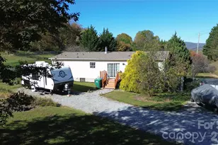 703 Garren Creek Rd, Fairview, NC 28730 - Photo 2