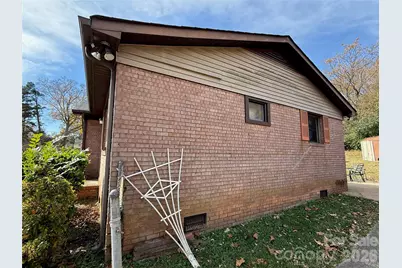 9415 Feldbank Drive, Charlotte, NC 28216 - Photo 4