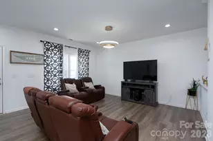 505 Williamette Dr, Salisbury, NC 28146 - Photo 4