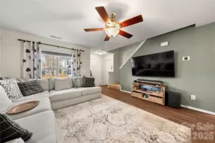 4719 Mortonhall Rd, Charlotte, NC 28215 - Photo 6