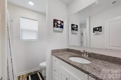 609 N Mulberry Street, Statesville, NC 28677 - Photo 16