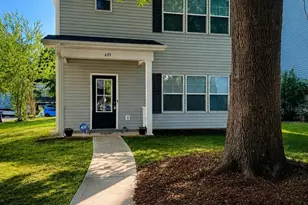 609 N Mulberry St, Statesville, NC 28677 - Photo 1