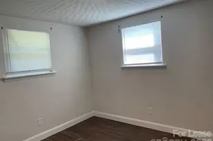 802 Spencer Rd, Conover, NC 28613 - Photo 6