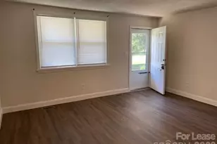 802 Spencer Rd, Conover, NC 28613 - Photo 2