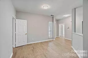 8413 Belstead Brook Ct, Charlotte, NC 28216 - Photo 8