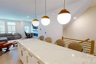 1025 Wesley Terrace Ave, Charlotte, NC 28208 - Photo 6