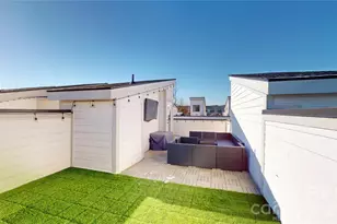 1025 Wesley Terrace Ave, Charlotte, NC 28208 - Photo 16