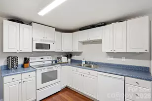 211 Ratchford Farm Rd, Gastonia, NC 28056 - Photo 8